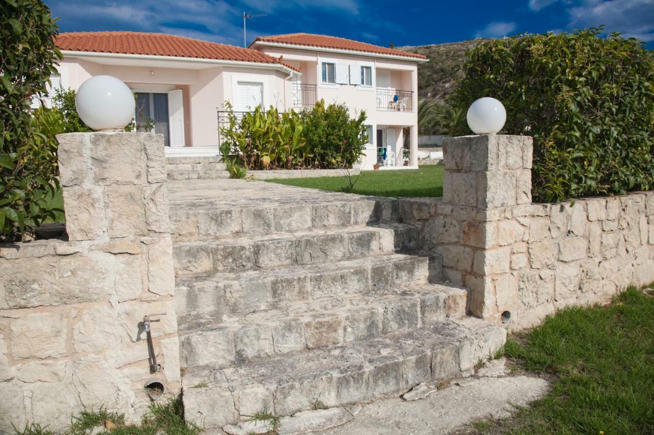 Cavaliere Houses Lixouri Ngoại thất bức ảnh